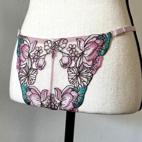 NWOT Pink Lace Floral Embroidery 3 Piece Lingerie Set Womens Sz S Sheer Bralette - Picture 8 of 10